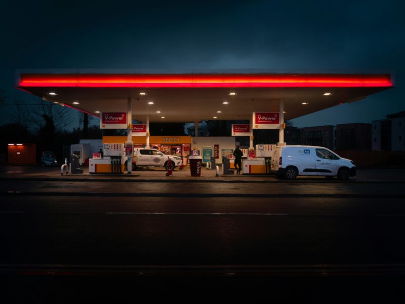 Část benzinových stanic v ČR chce rozšiřovat nabídku léků, jednají s dodavateli